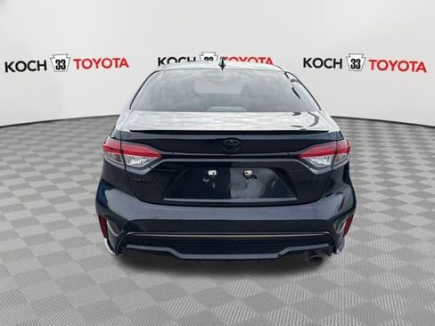 Used 2022 Toyota Corolla SE image 6
