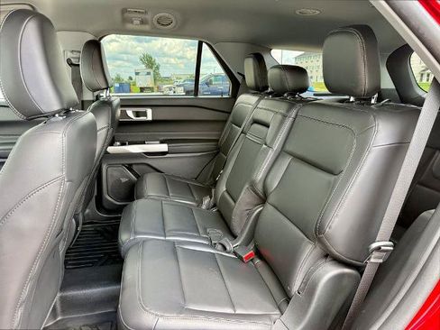 Certified 2023 Ford Explorer XLT w/ Equipment Group 202A AWD/4WD image 12