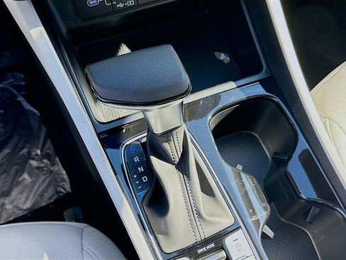 New 2026 Hyundai Tucson SE image 13