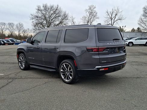 Used 2022 Jeep Wagoneer Series II w/ Premium Group I AWD/4WD image 7