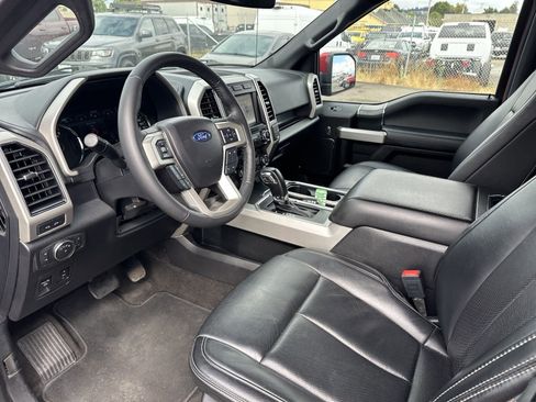 Used 2020 Ford F150 Lariat image 9