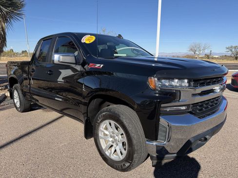 Used 2020 Chevrolet Silverado 1500 LT w/ All-Star Edition image 9