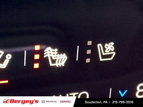 New 2026 GMC Yukon XL Denali w/ Denali Reserve Package image 20