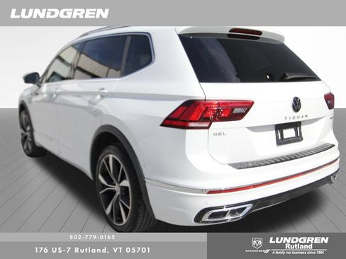 Used 2024 Volkswagen Tiguan SEL R-Line AWD/4WD image 8