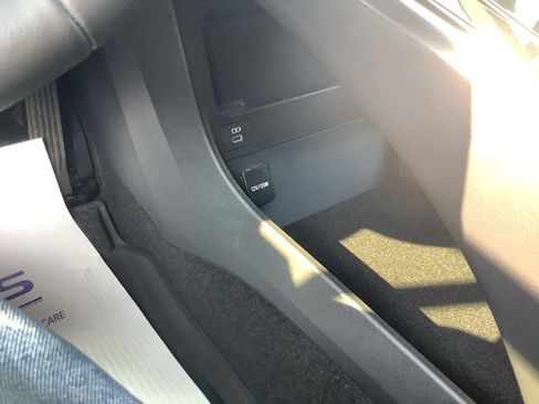 Certified 2023 Subaru Solterra AWD image 18