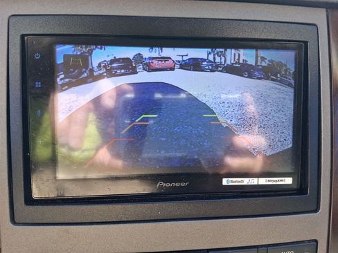 Used 2012 Ford F250 Lariat w/ Lariat Interior Pkg image 49