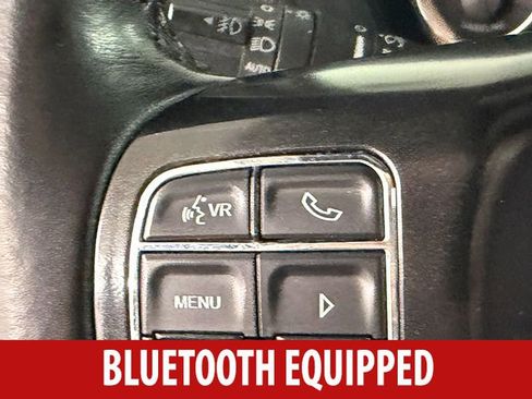 Used 2018 Jeep Wrangler Unlimited Rubicon image 9