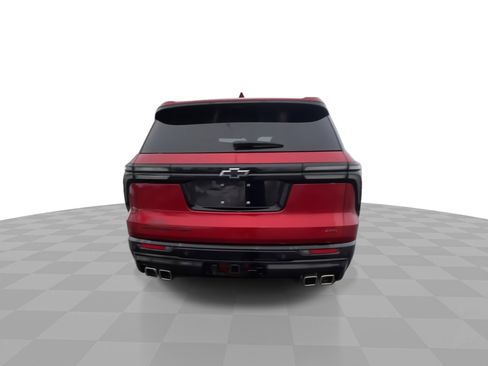 Used 2024 Chevrolet Traverse RS w/ LPO, Floor Liner Package image 3