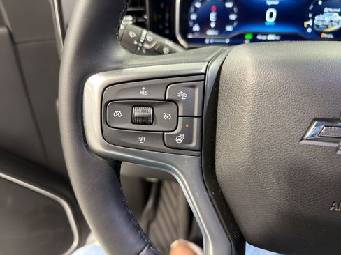 Used 2025 Chevrolet Silverado 2500 LTZ w/ LTZ Plus Package image 27