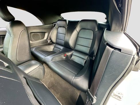 Used 2015 Ford Mustang Premium image 24