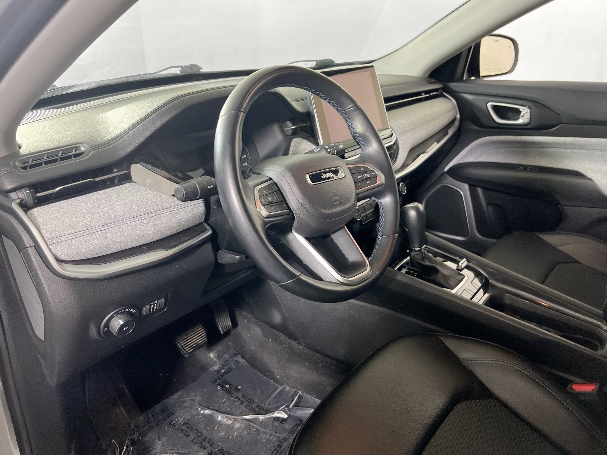 Used 2022 Jeep Compass Latitude w/ Convenience Group AWD/4WD image 9
