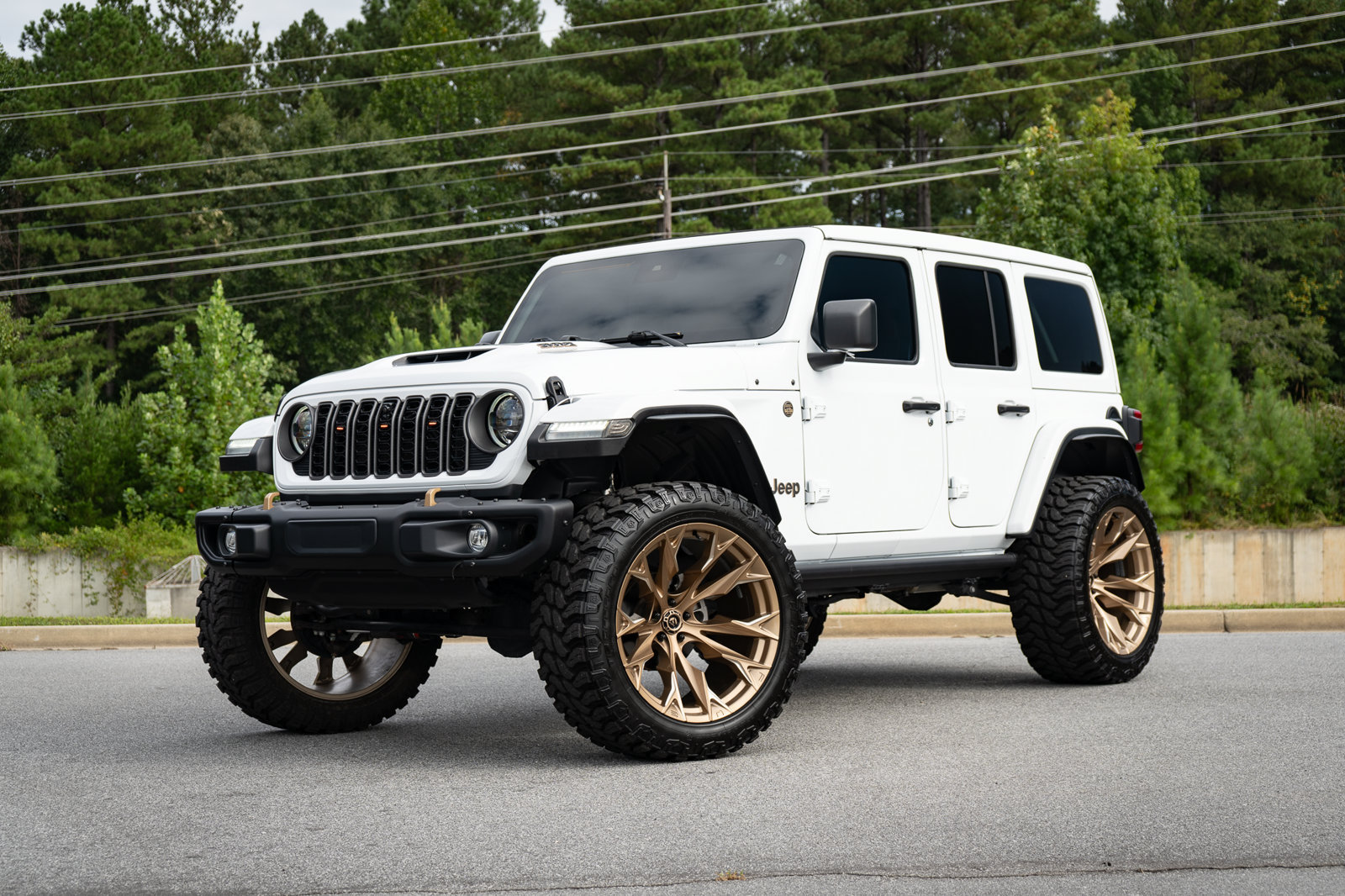 Used 2024 Jeep Wrangler Unlimited Rubicon 392 AWD/4WD image 2