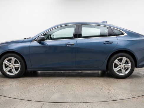 Used 2024 Chevrolet Malibu LT FWD image 5