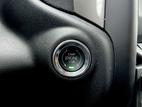 New 2026 Chevrolet Silverado 1500 Custom Trail Boss w/ LPO, Dark Essentials Package AWD/4WD image 15
