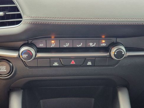 Used 2023 MAZDA MAZDA3 s image 18