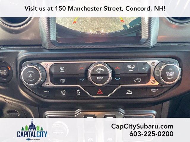 Used 2022 Jeep Wrangler Sport AWD/4WD image 23
