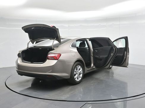 Used 2022 Chevrolet Malibu LT image 6