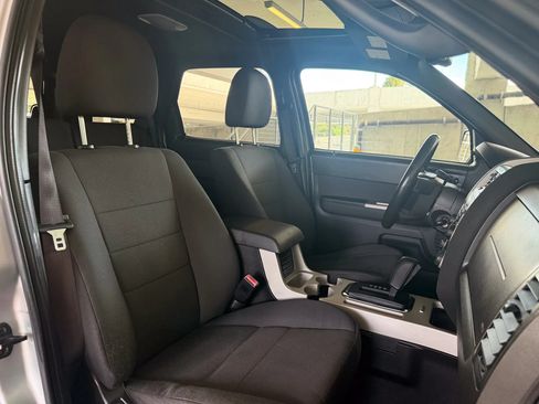Used 2012 Ford Escape XLT FWD image 25
