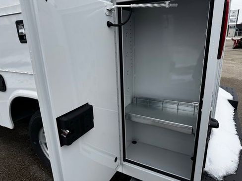 New 2026 Chevrolet Express 3500 w/ Power Convenience Package image 29