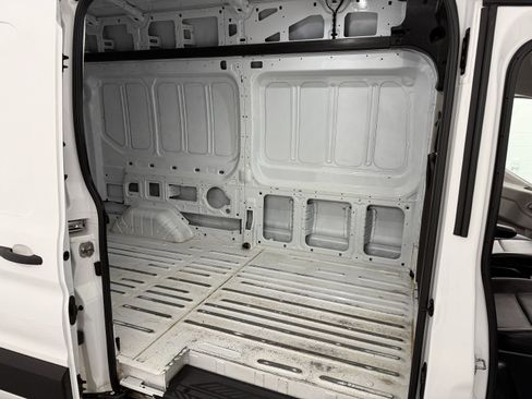 Used 2023 Ford Transit 250 148 High Roof RWD image 11
