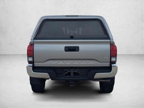 Used 2019 Toyota Tacoma SR5 image 6