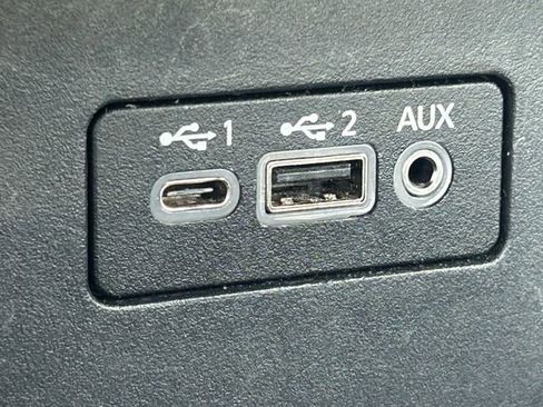 Used 2024 Nissan Altima 2.5 SV FWD image 18
