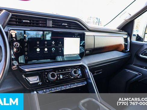 Used 2024 GMC Sierra 3500 Denali w/ Denali Reserve Package image 39