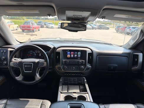 Used 2017 GMC Sierra 1500 Denali w/ Denali Ultimate Package AWD/4WD image 23