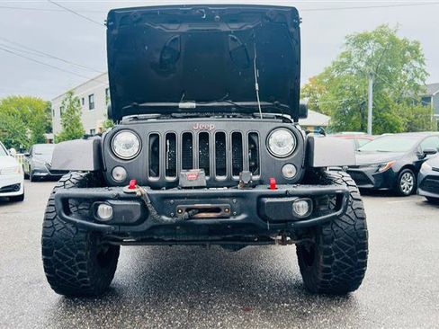 Used 2018 Jeep Wrangler Rubicon AWD/4WD image 35