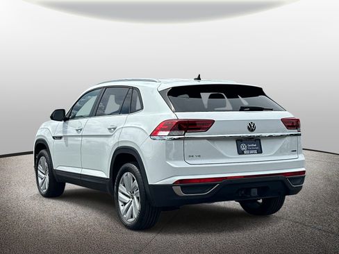 Used 2023 Volkswagen Atlas Cross Sport SE AWD/4WD image 3