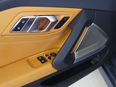 Used 2025 BMW Z4 M40i image 13