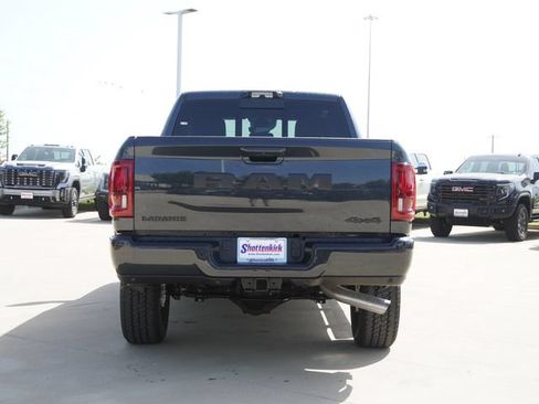 New 2026 RAM 2500 Laramie w/ Night Edition AWD/4WD image 8