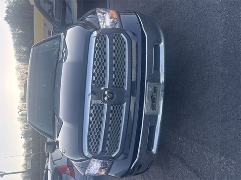 Used 2014 RAM 1500 Classic SLT image 15