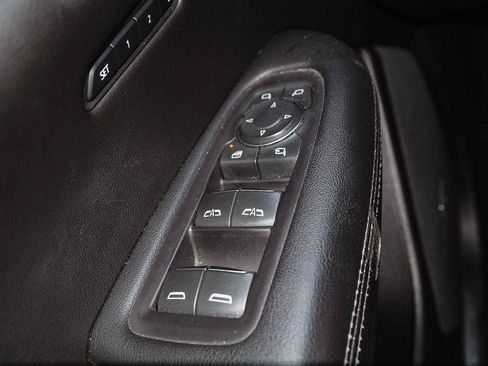Certified 2020 Cadillac XT5 Premium Luxury AWD/4WD image 28
