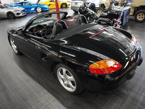 Used 2001 Porsche Boxster RWD image 3