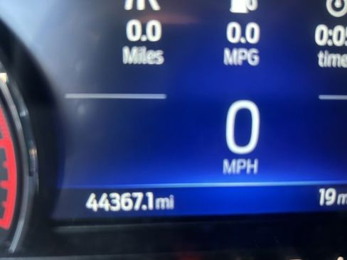 Used 2023 Ford Explorer XLT w/ Equipment Group 202A image 19