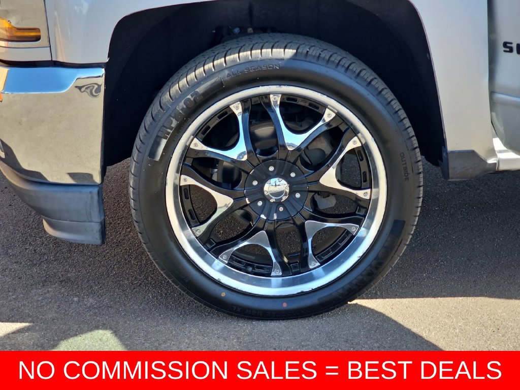 Used 2017 Chevrolet Silverado 1500 LT w/ All Star Edition RWD image 35