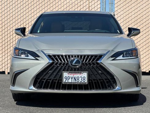 Certified 2025 Lexus ES 300h w/ Premium Package FWD image 10