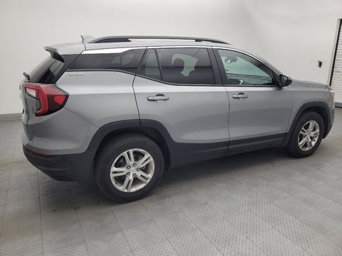 Used 2023 GMC Terrain SLE w/ Driver Convenience Package AWD/4WD image 10