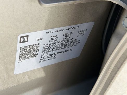 Used 2022 Chevrolet Malibu LS image 30