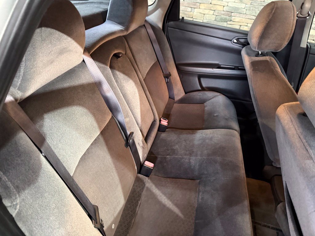 Used 2012 Chevrolet Impala LT FWD image 32