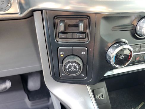 New 2025 Ford F150 Lariat w/ Equipment Group 501A Mid image 25