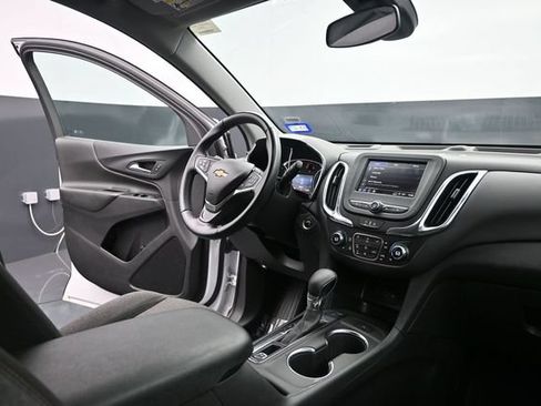 Used 2024 Chevrolet Equinox LT AWD/4WD image 46
