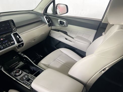 Used 2022 Kia Sorento SX Prestige w/ Panoramic Sunroof Package image 25