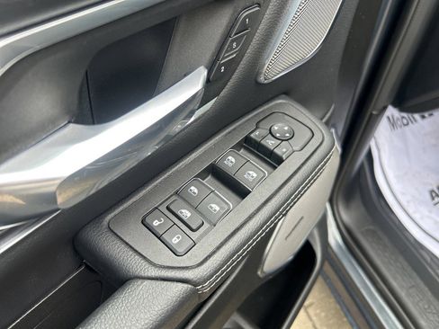 New 2025 RAM 1500 Laramie image 17