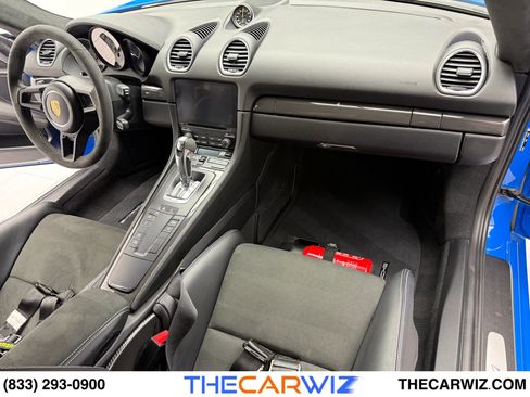 Used 2022 Porsche 718 Cayman GT4 image 76