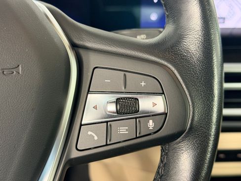 Used 2023 BMW i4 eDrive35 w/ Premium Package RWD image 15