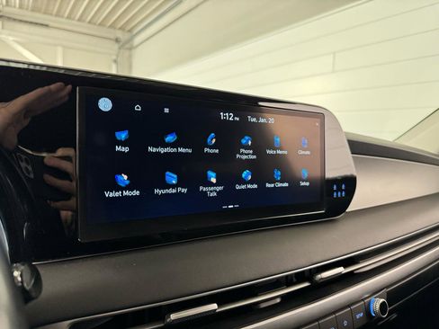 Used 2023 Hyundai Palisade SEL w/ Premium Package image 24