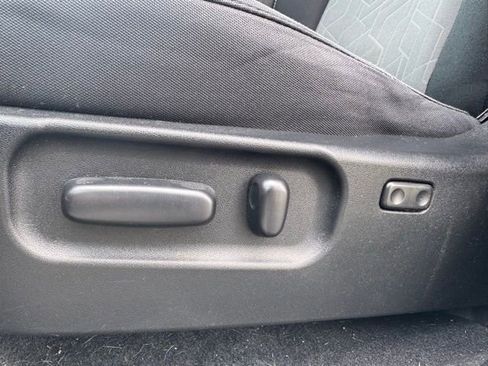 Used 2021 Toyota Tacoma TRD Sport image 15