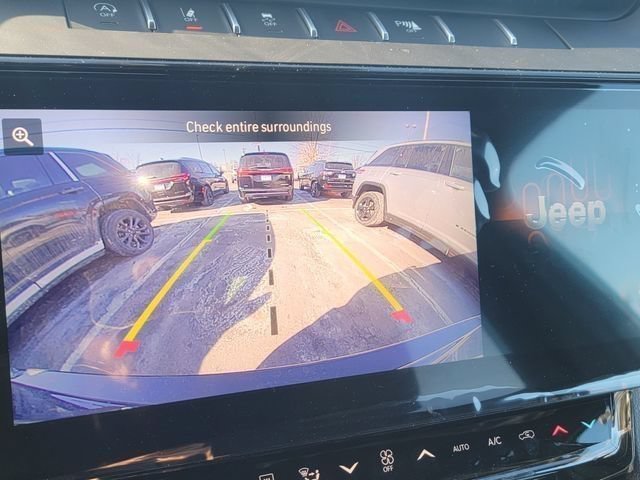New 2026 Jeep Grand Cherokee Altitude AWD/4WD image 34